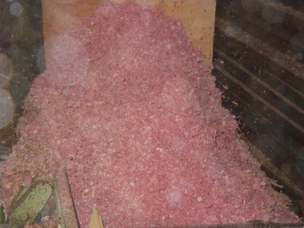 mahogany sawdust
