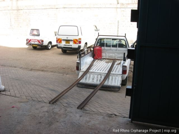 The next few shots are the loading process. It fit in the pickup without a single millimeter to spare. And it weighs about a million pounds.