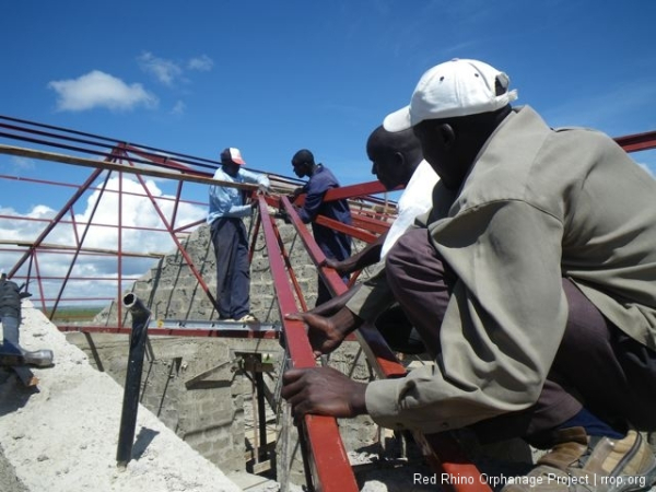 This is where the two roof lines meet, and the valleys are formed. Special steel beams are welded at the proper angle here to create a structure to support the roof at this joining place.