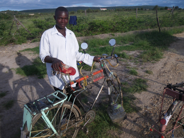 Rogers' bike, all fancied up with colored wire,